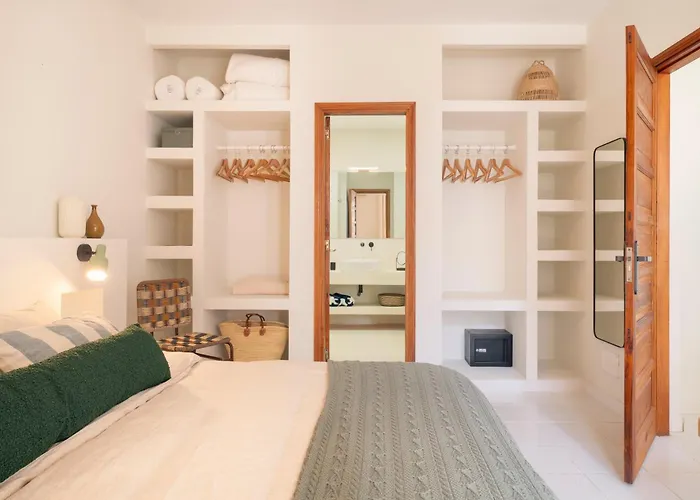 Lanzarote Beach Apartments, Casa Bruna