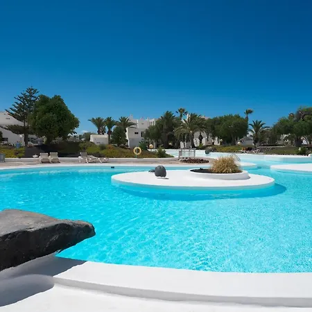Lanzarote Beach Apartments, Casa Bruna Costa Teguise Buitenkant foto